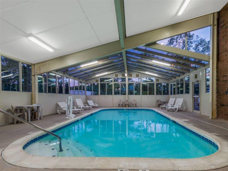Days Inn By Wyndham Hurstbourne Луисвилл Экстерьер фото